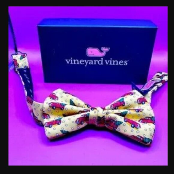 Vineyard Vines Boys Silk Bow Tie Yellow Woody Tree Print 10-14 Adjustable NWT - Picture 2 of 6
